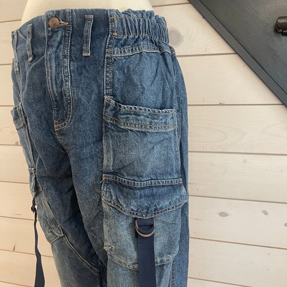 016 We The Free Hazel Pull On Utility Jeans In Dark And Stormy NWOT Size Small - Picture 11 of 11